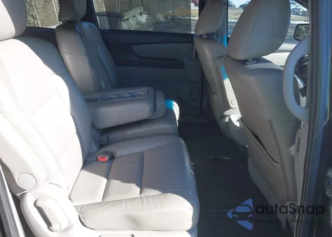 2011 Honda Odyssey Ex-L z USA, uszkodzony, nr VIN 5FNRL5H60BB012657